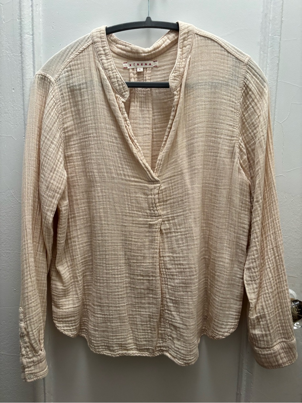 Xirena Soft Cream Gauze Split-Neck Long-Sleeve Tunic